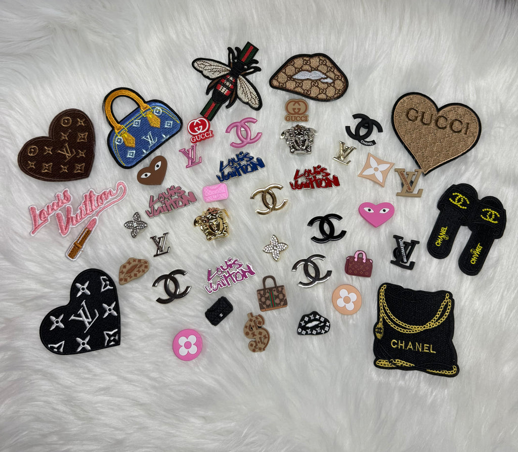 Designer Patch + 14 Croc Charms Mystery Deal – Only $10.50